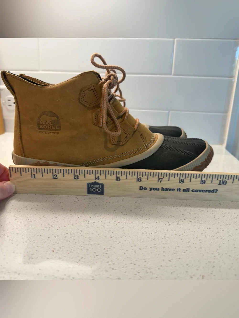Sorel Out N About Waterproof Duck Boots Women's size 10
